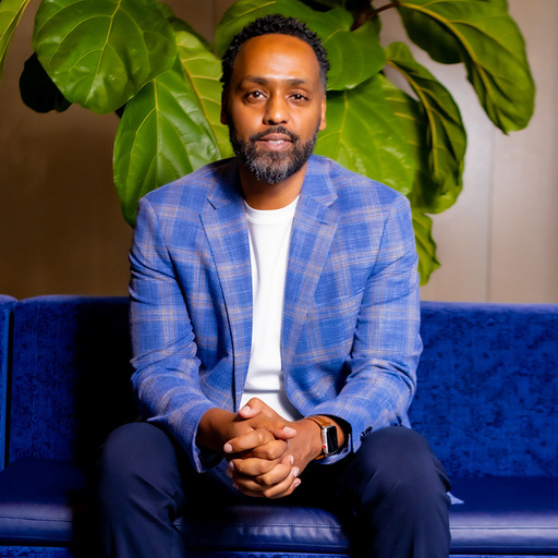 Darye Henry, CEO
